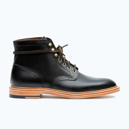 Goodyear welted plain toe boot in Black Chromexcel, full-grain leather heel counters