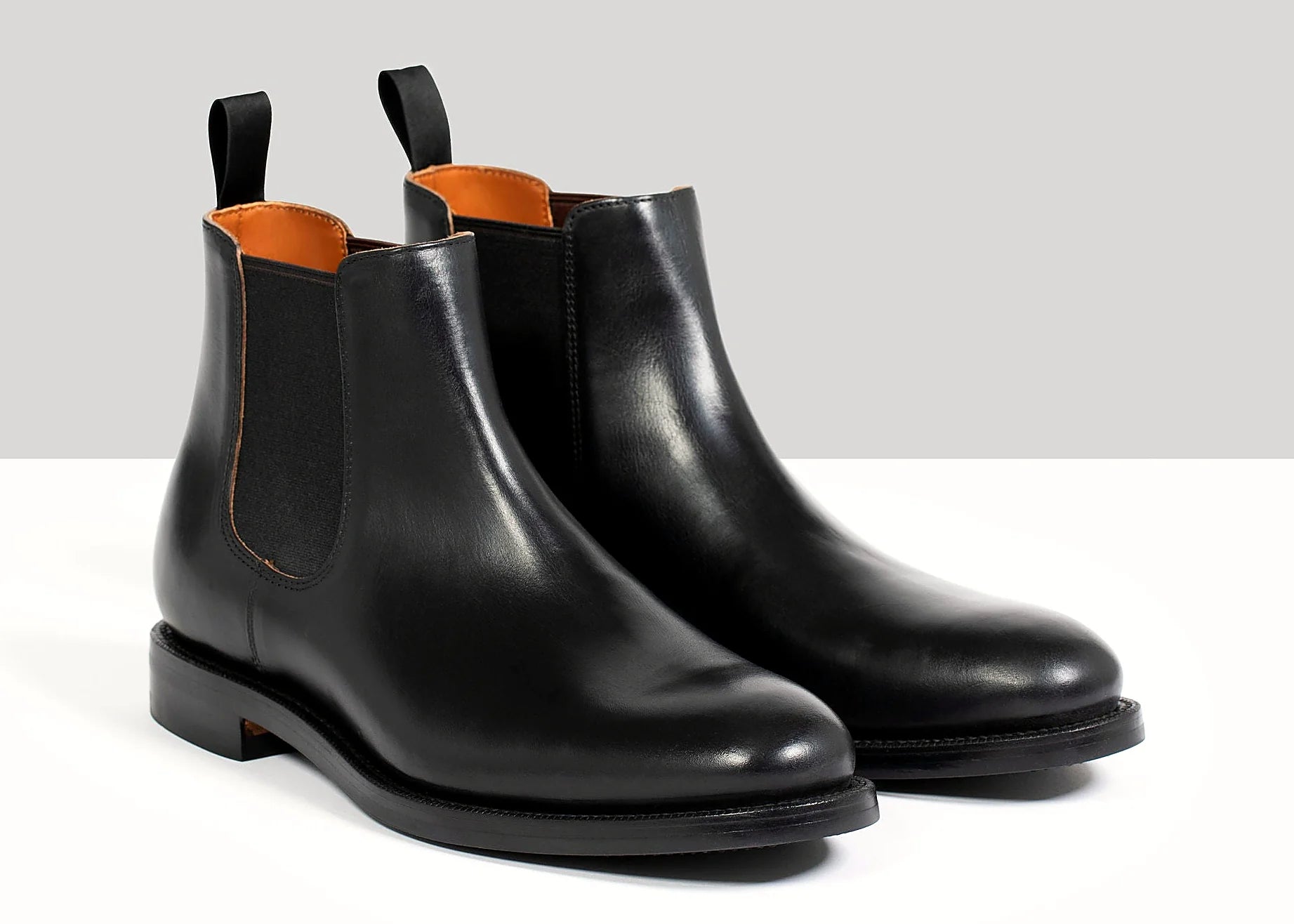 Chromexcel Chelsea boot in Black, vegetable-tanned insole, welt and midsole