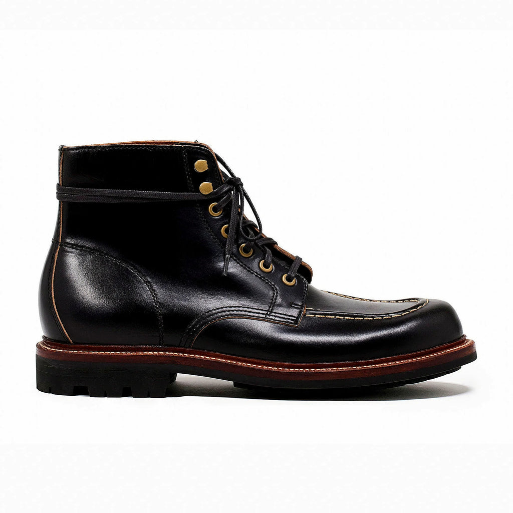 Chromexcel hand-sewn moc toe boot in Black, vegetable-tanned insole, welt and midsole