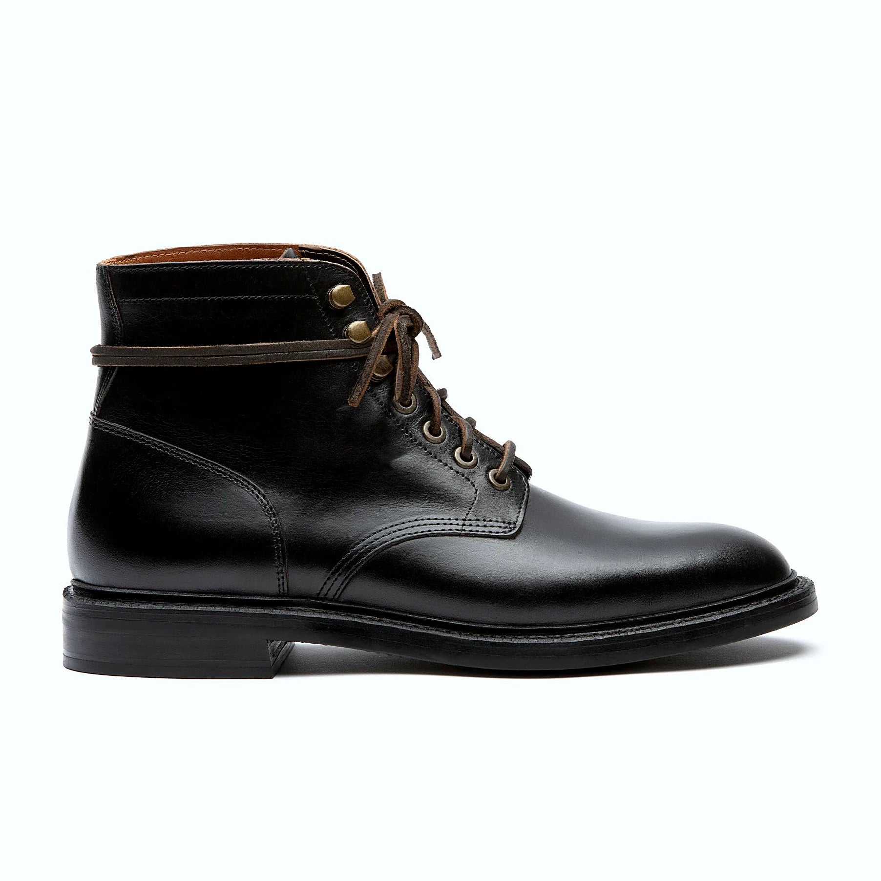 Black plain toe boot in Chromexcel, set on a micro stud rubber outsole