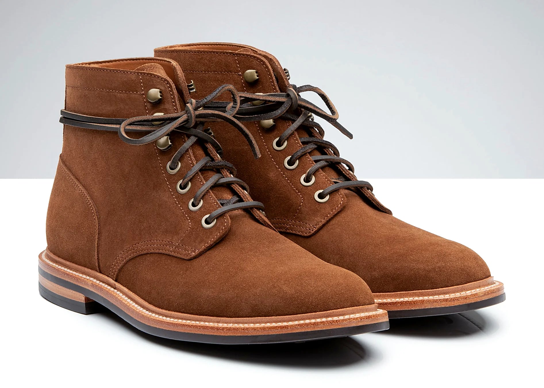 Repello calf suede plain toe boot in Bourbon, vegetable-tanned insole, welt and midsole