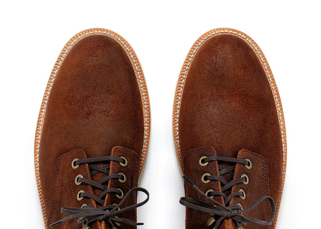 roughout lace-to-toe boot in Dark oak, vegetable-tanned insole, welt and midsole