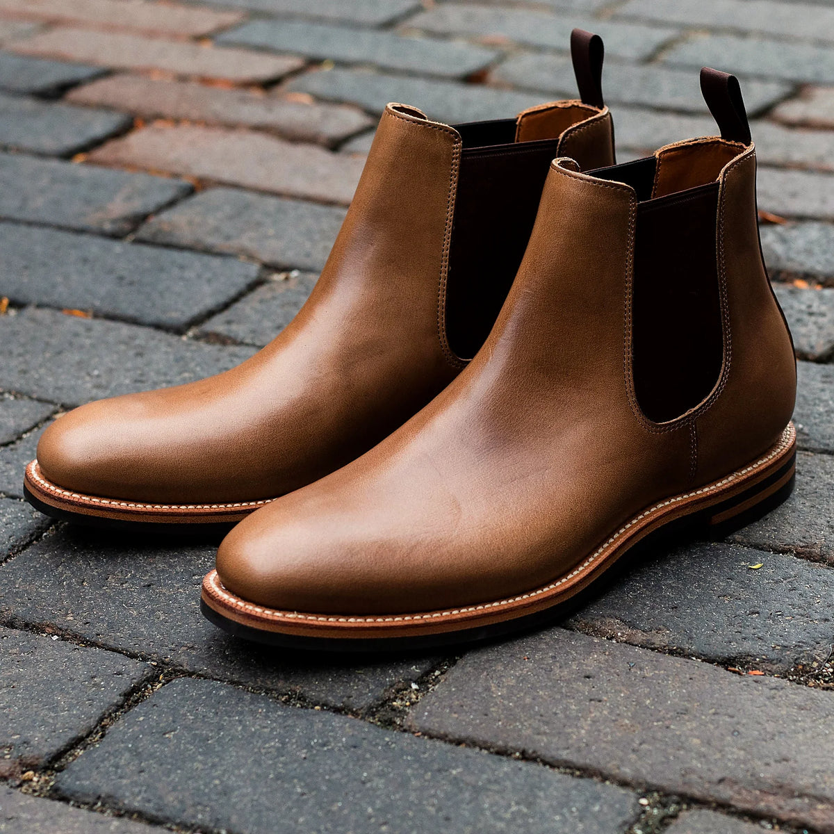 Dune Chromexcel Chelsea boot with double-sided gore