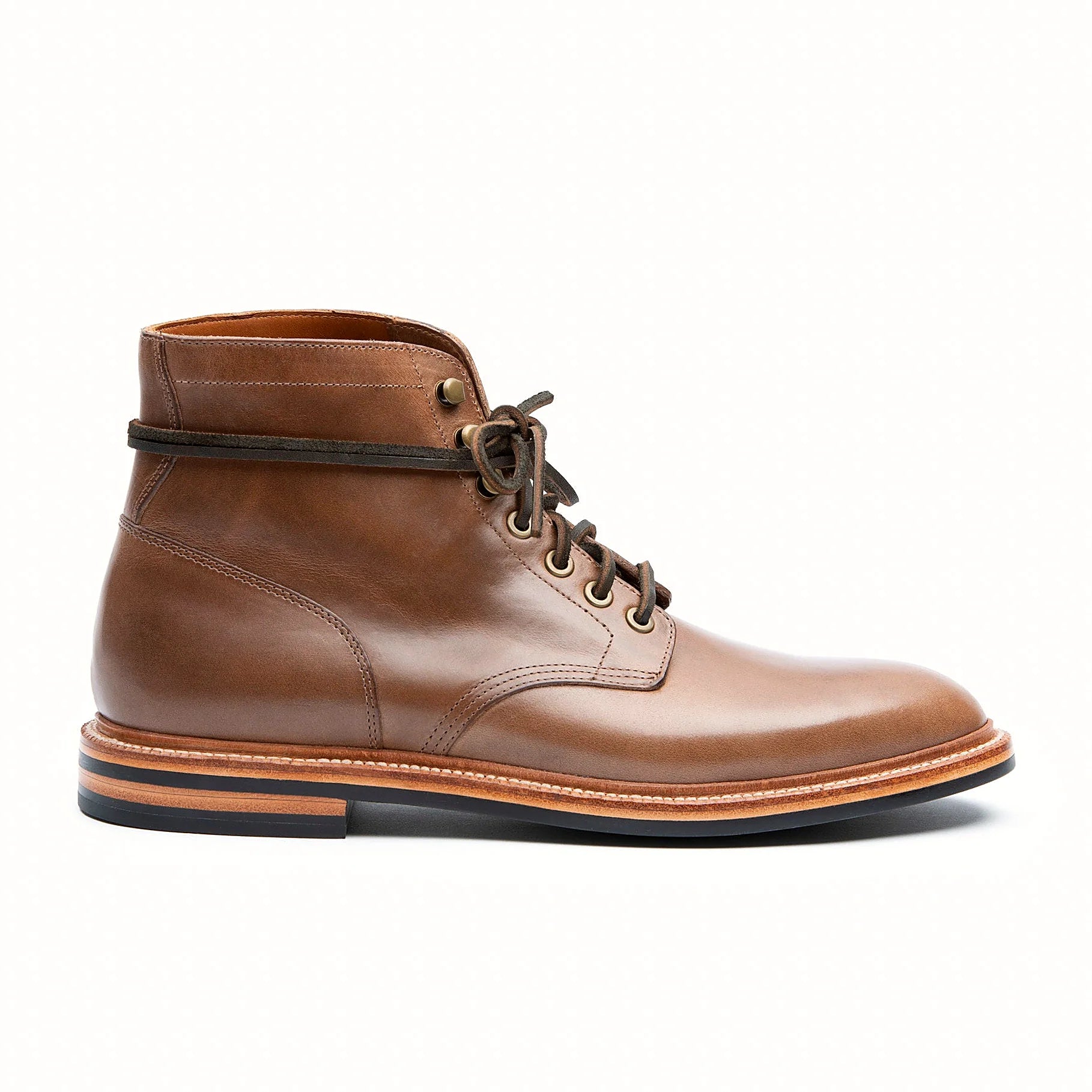 Chromexcel plain toe boot in Dune, vegetable-tanned insole, welt and midsole