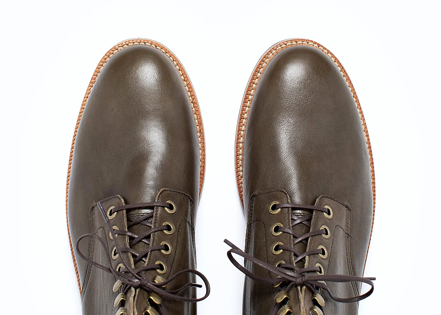 lace-to-toe boot in Jungle vegetable-tanned kangaroo with antique brass eyelets and speed hooks