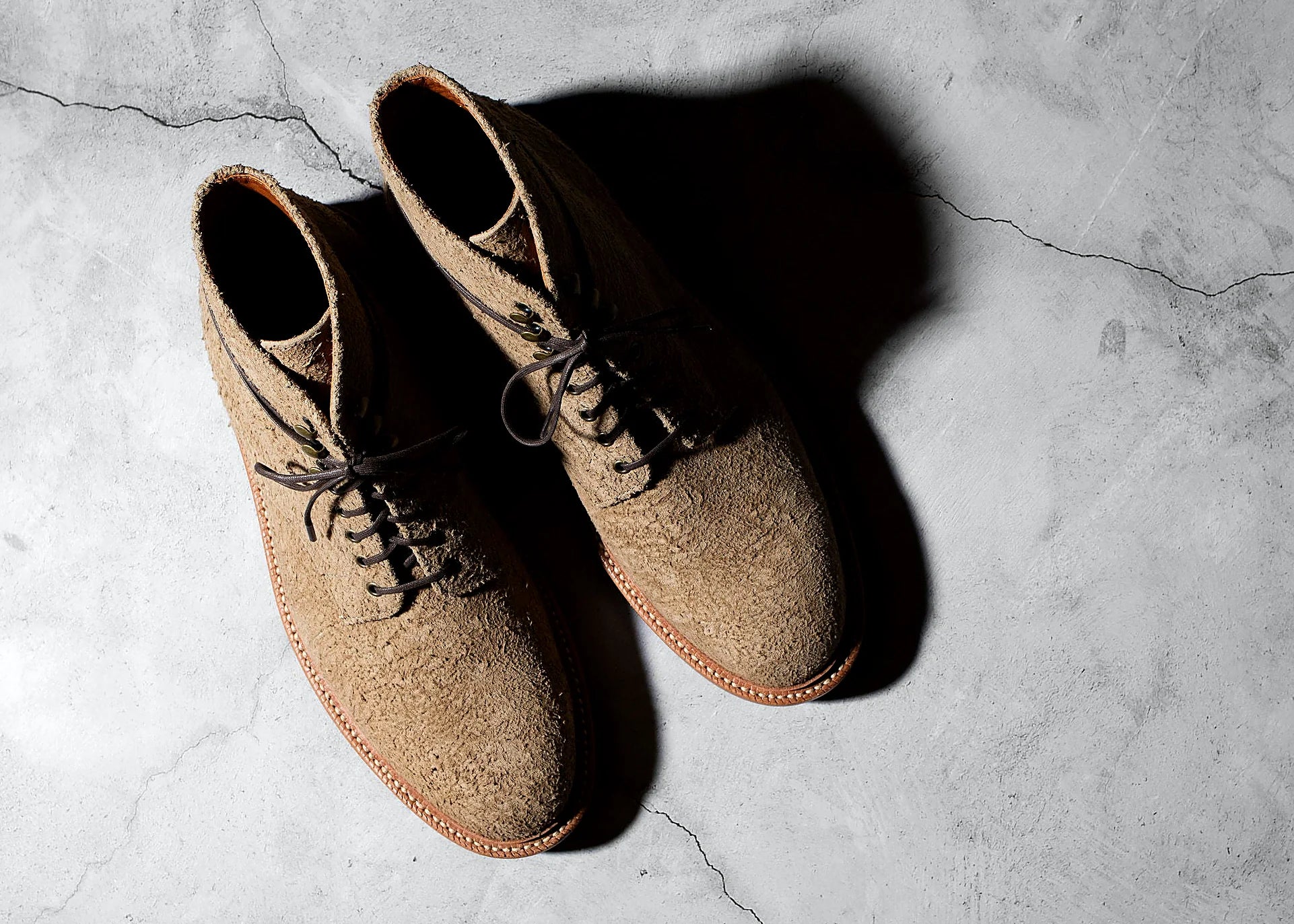 Milkshake rough suede service boot with antique brass eyelets and speed hooks