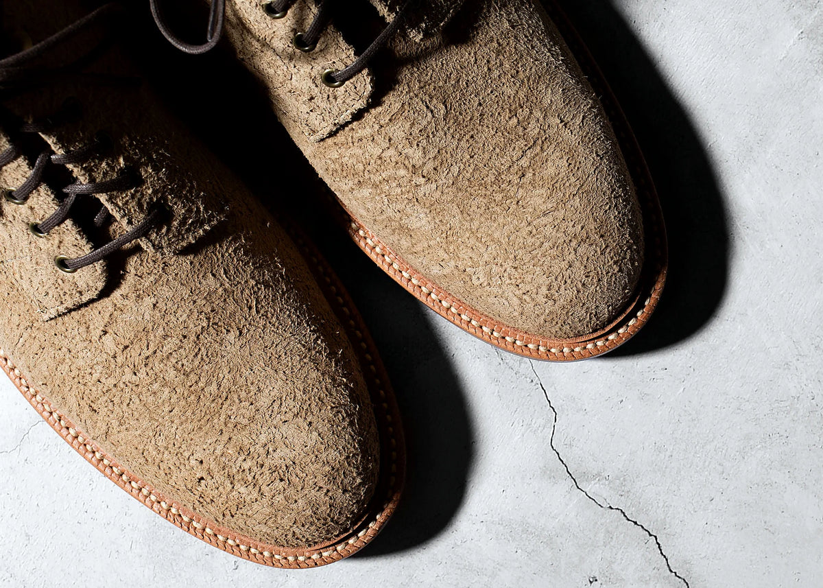 Milkshake service boot in rough suede, set on a micro stud rubber outsole