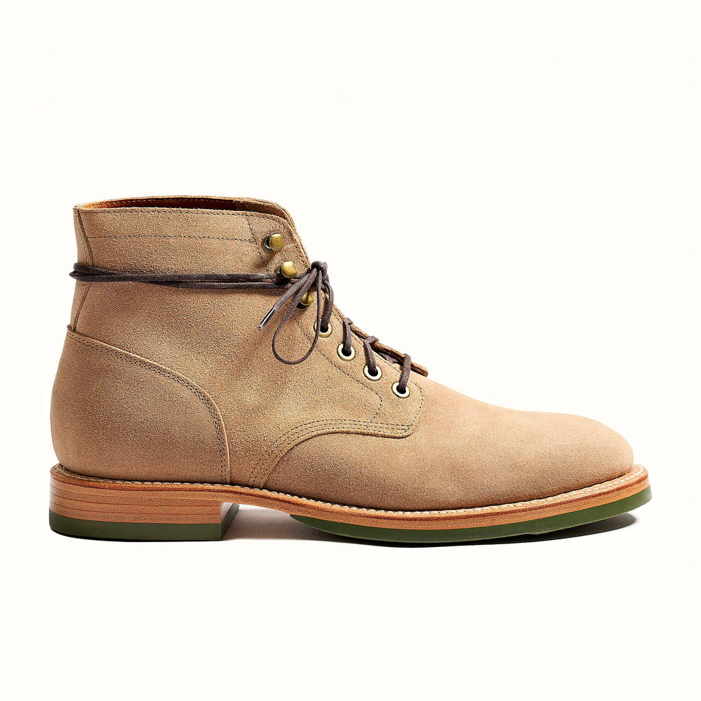 Natural roughout Chromexcel field boot with antique brass eyelets and speed hooks