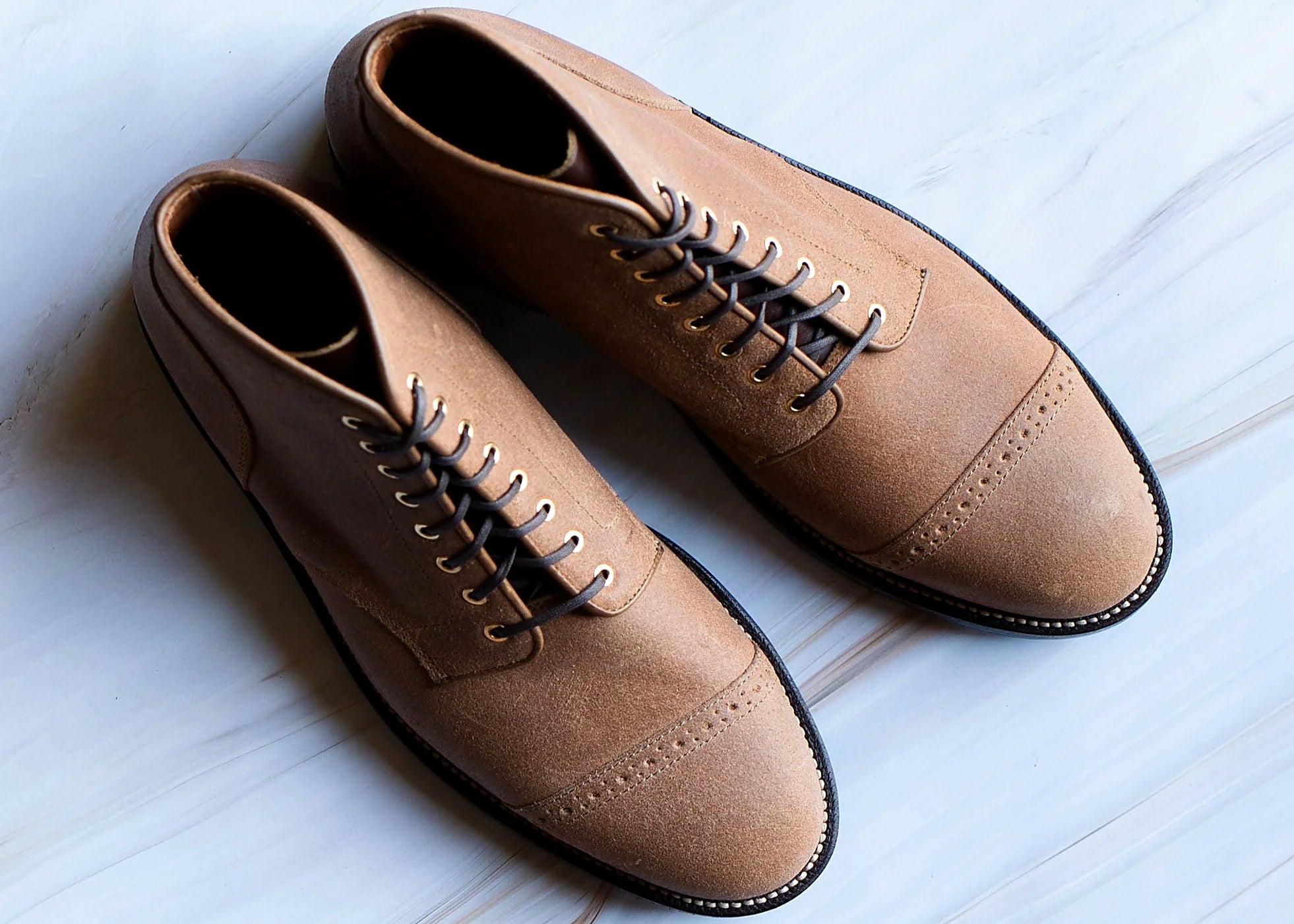 Waxed Commander perforated cap toe service boot in Natural, vegetable-tanned insole, welt and midsole